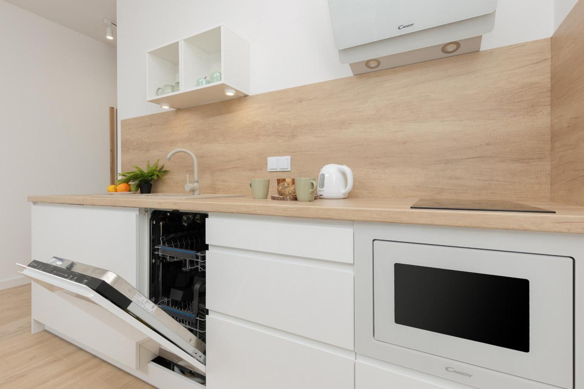 Modern Mokotow With Parking & Balcony By Renters Warszawa