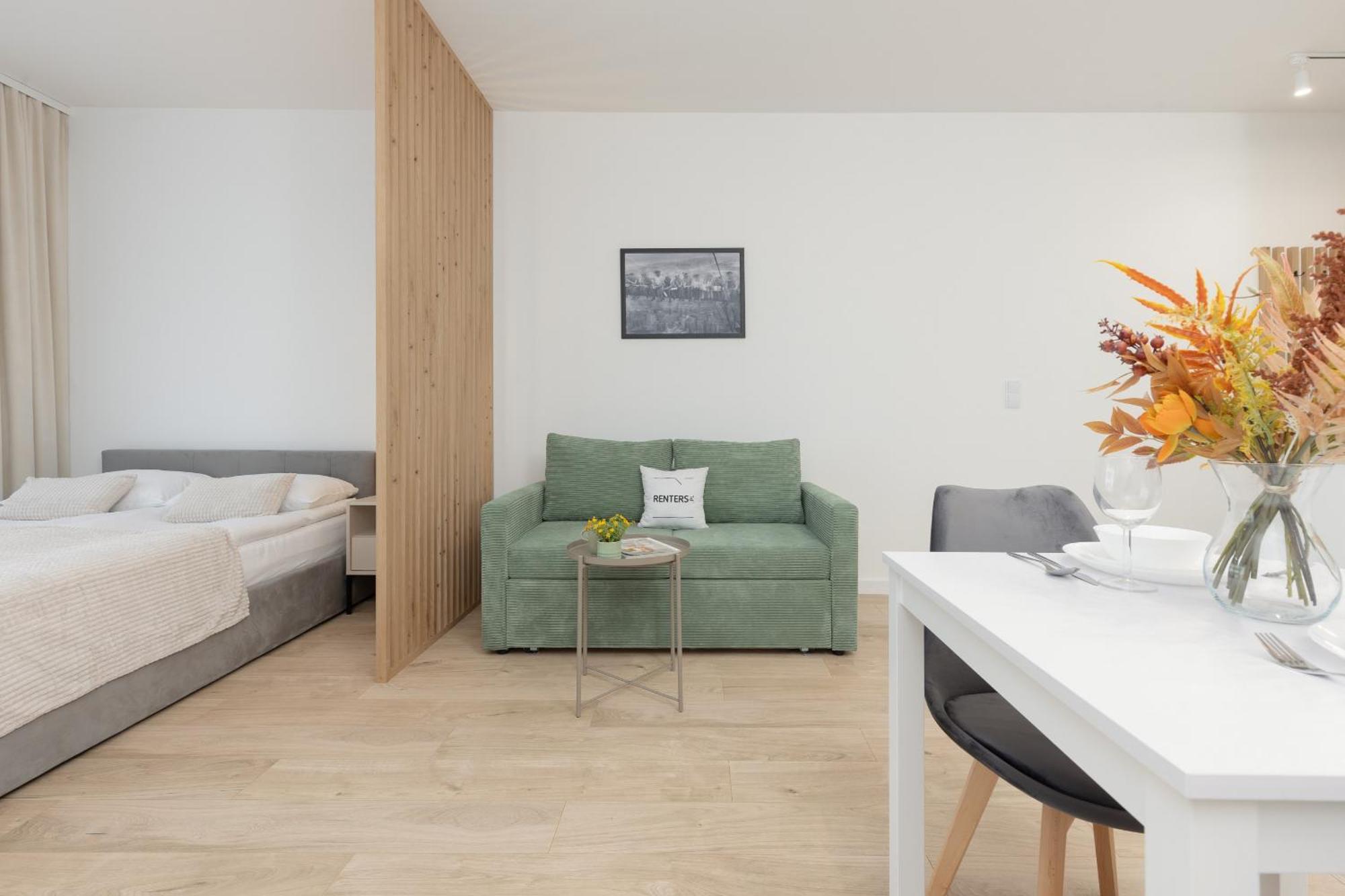 Modern Mokotow With Parking & Balcony By Renters * Warszawa