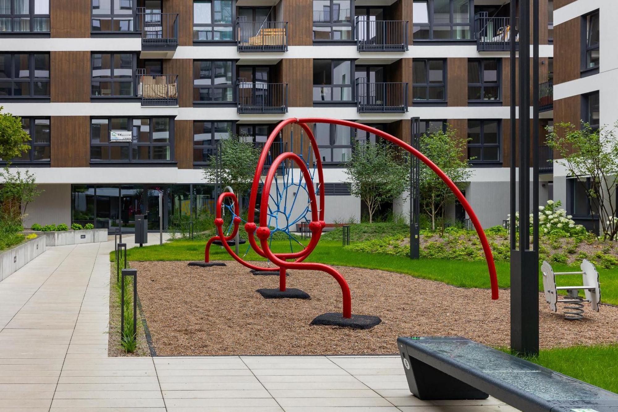 Leilighet Modern Mokotow With Parking & Balcony By Renters Warszawa